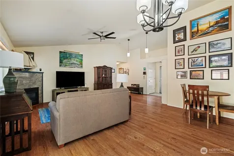 2005 SW Rosario Place Oak Harbor WA 98277