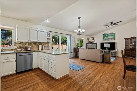 2005 SW Rosario Place Oak Harbor WA 98277