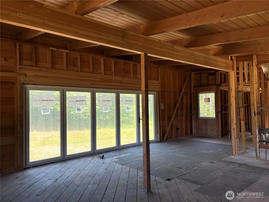 125 Damon Road Hoquiam WA 98550