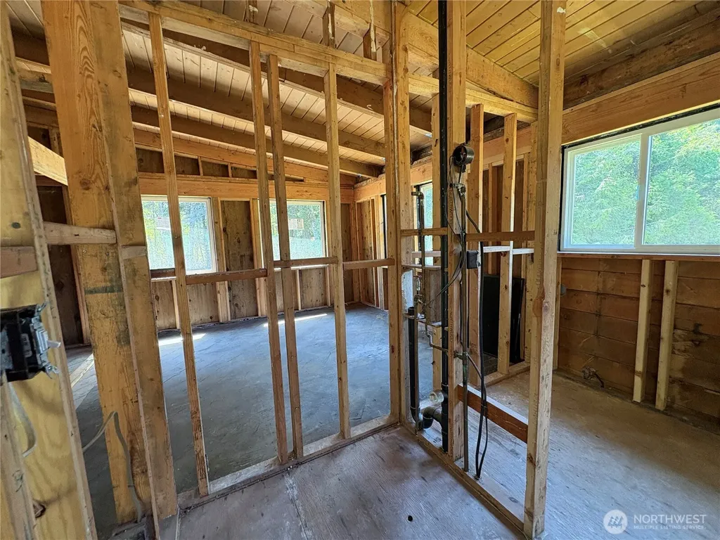 125 Damon Road Hoquiam WA 98550