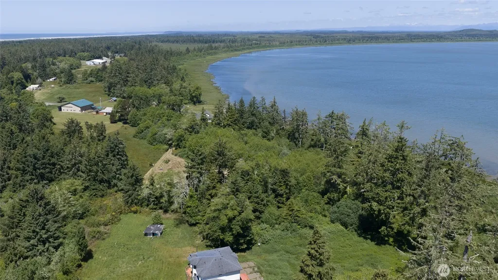 125 Damon Road Hoquiam WA 98550