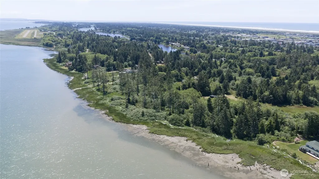 125 Damon Road Hoquiam WA 98550