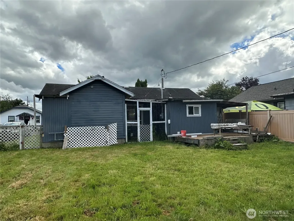 3102 Garfield Street Longview WA 98632