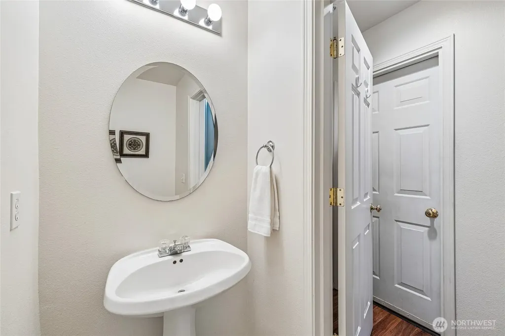 11899 NE 163rd Place Bothell WA 98011