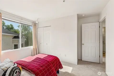 11899 NE 163rd Place Bothell WA 98011