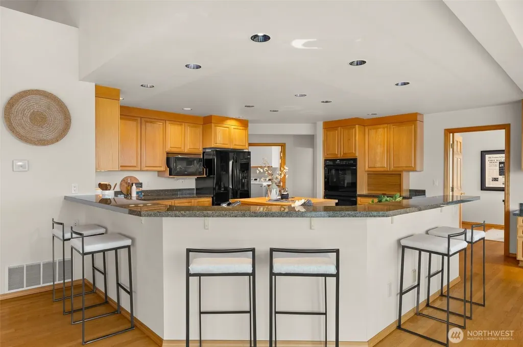 1312 W Street NW Auburn WA 98001