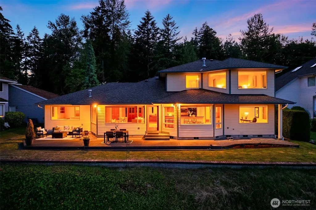 1312 W Street NW Auburn WA 98001