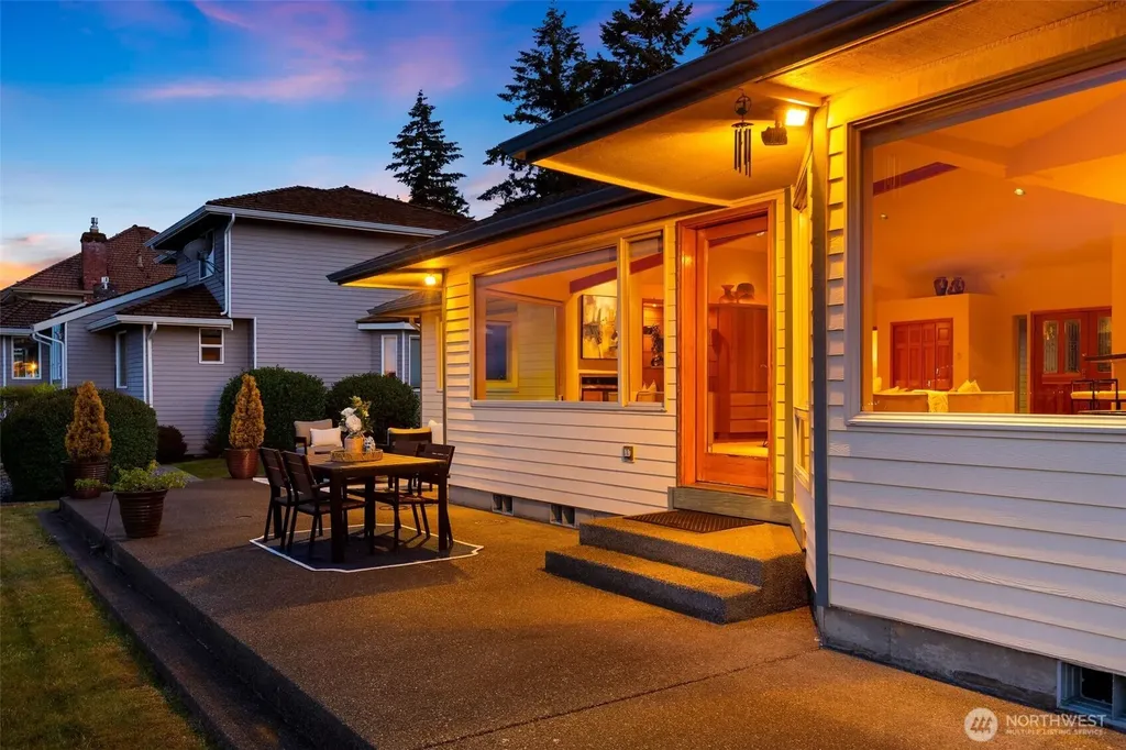 1312 W Street NW Auburn WA 98001