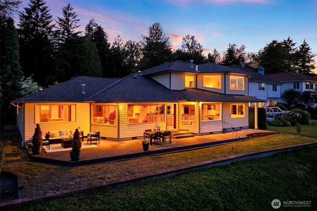 1312 W Street NW Auburn WA 98001