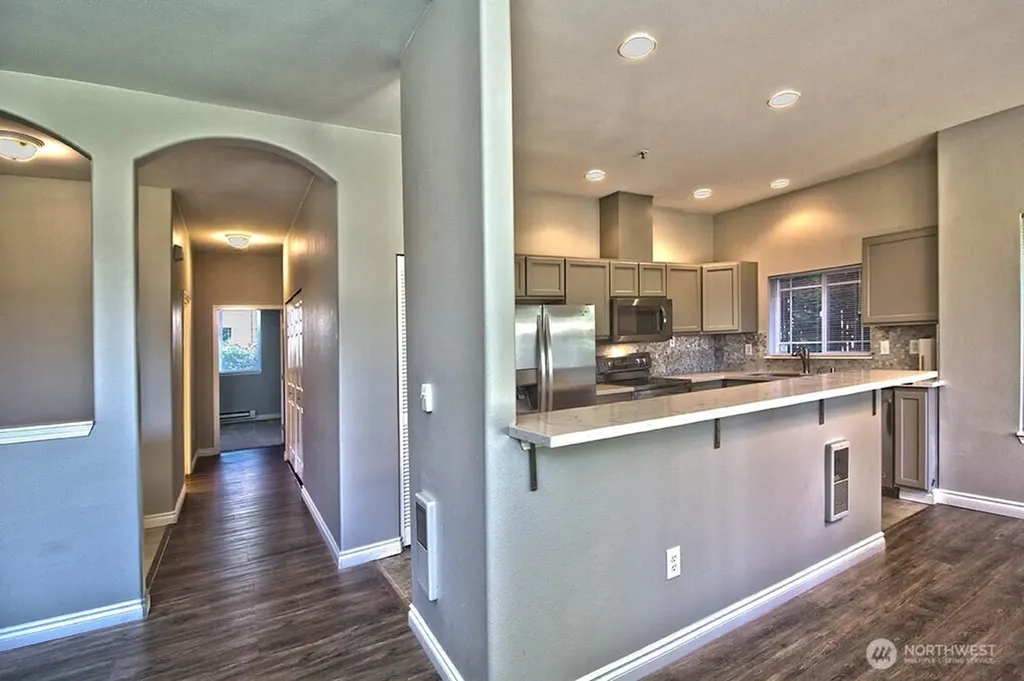 10025 9th Avenue W Everett WA 98204