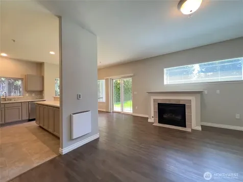 10025 9th Avenue W Everett WA 98204