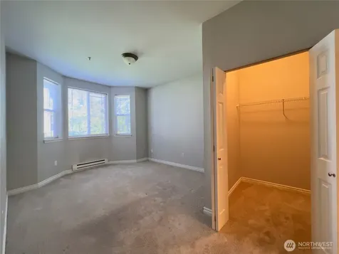 10025 9th Avenue W Everett WA 98204