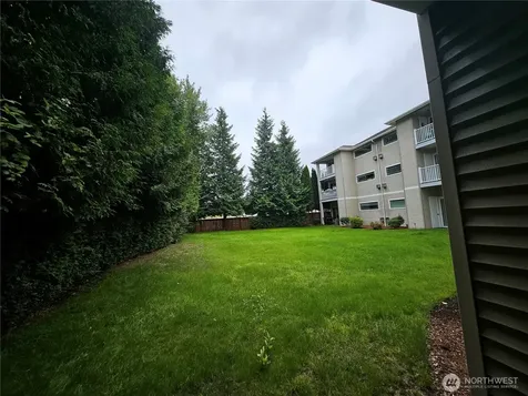 10025 9th Avenue W Everett WA 98204