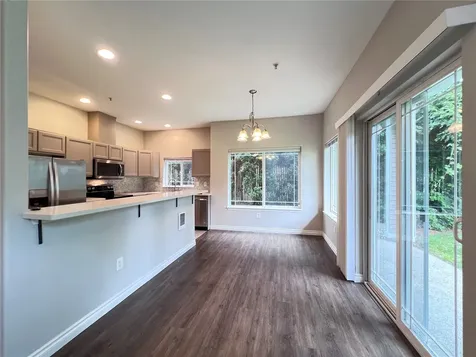 10025 9th Avenue W Everett WA 98204