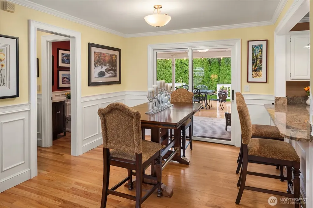 17409 113th Avenue NE Bothell WA 98011