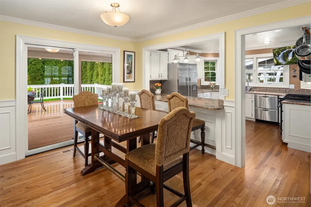 17409 113th Avenue NE Bothell WA 98011