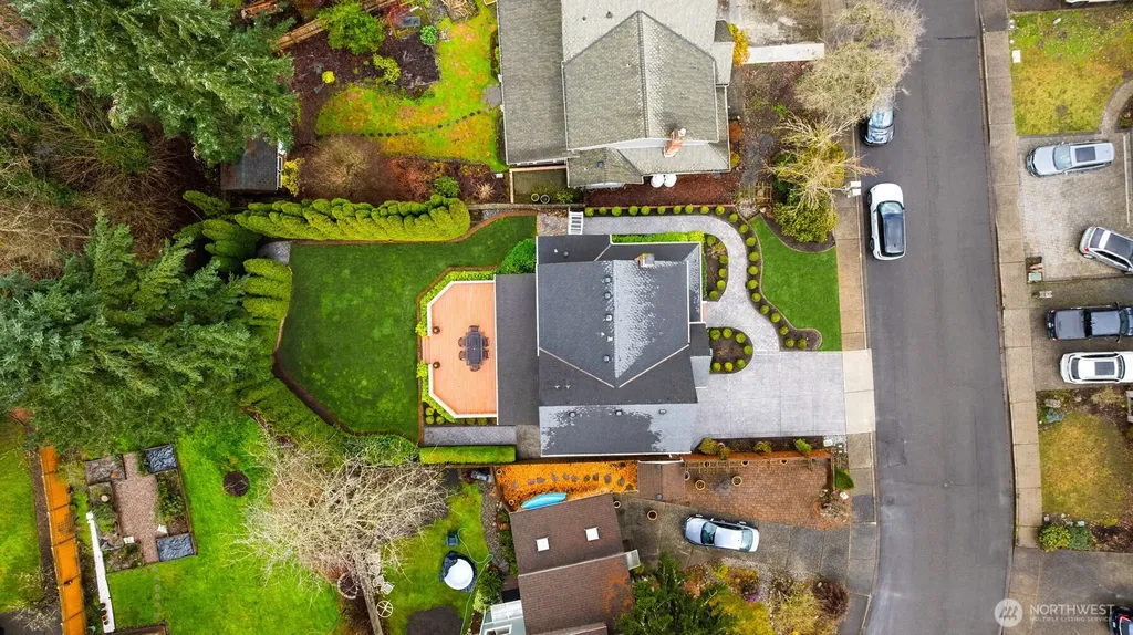 17409 113th Avenue NE Bothell WA 98011