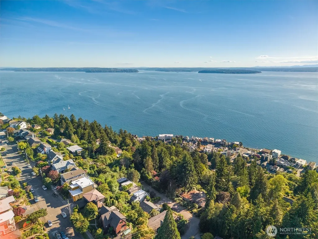4014 57th Avenue SW Seattle WA 98116