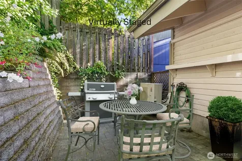 4014 57th Avenue SW Seattle WA 98116