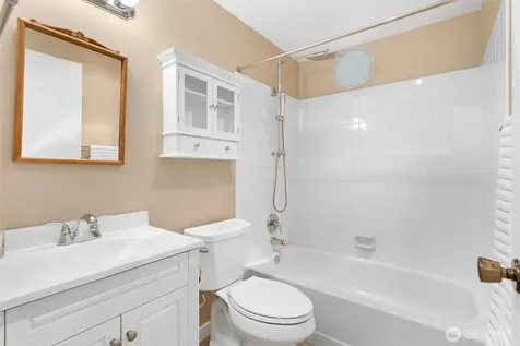 4014 57th Avenue SW Seattle WA 98116
