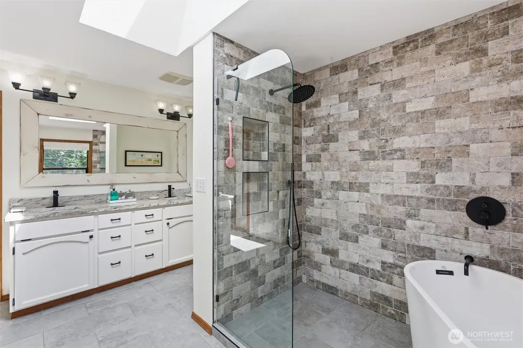 1816 177th Avenue NE Snohomish WA 98290