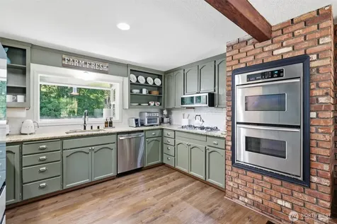 1816 177th Avenue NE Snohomish WA 98290