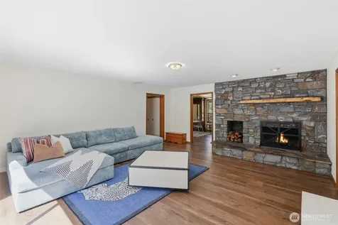 1816 177th Avenue NE Snohomish WA 98290