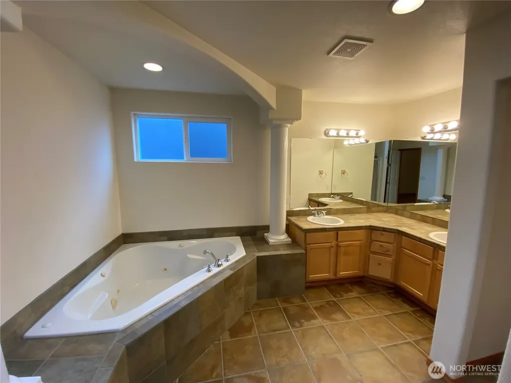 3224 135th Place SE Mill Creek WA 98208