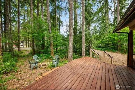 521 N Fairway Drive W Hoodsport WA 98548
