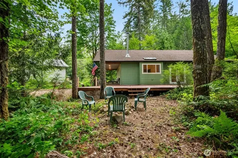 521 N Fairway Drive W Hoodsport WA 98548
