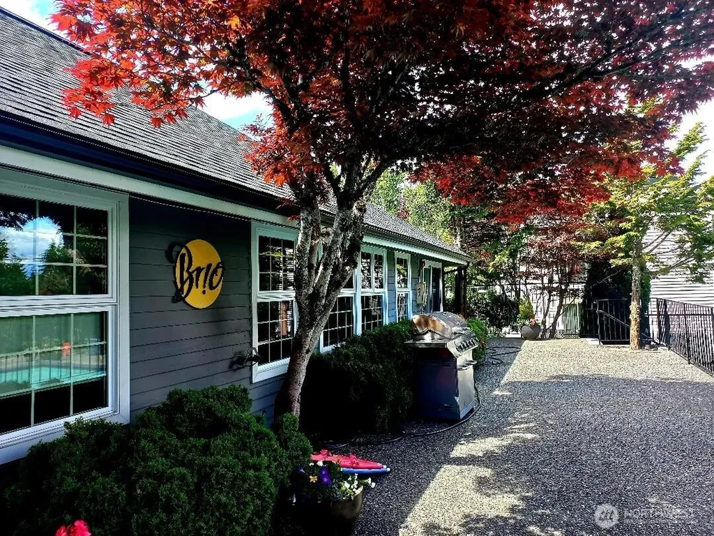 15415 35th Avenue W Lynnwood WA 98087