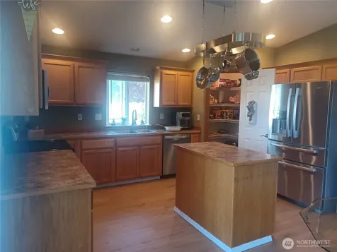 317 Teresa Street Camano Island WA 98282