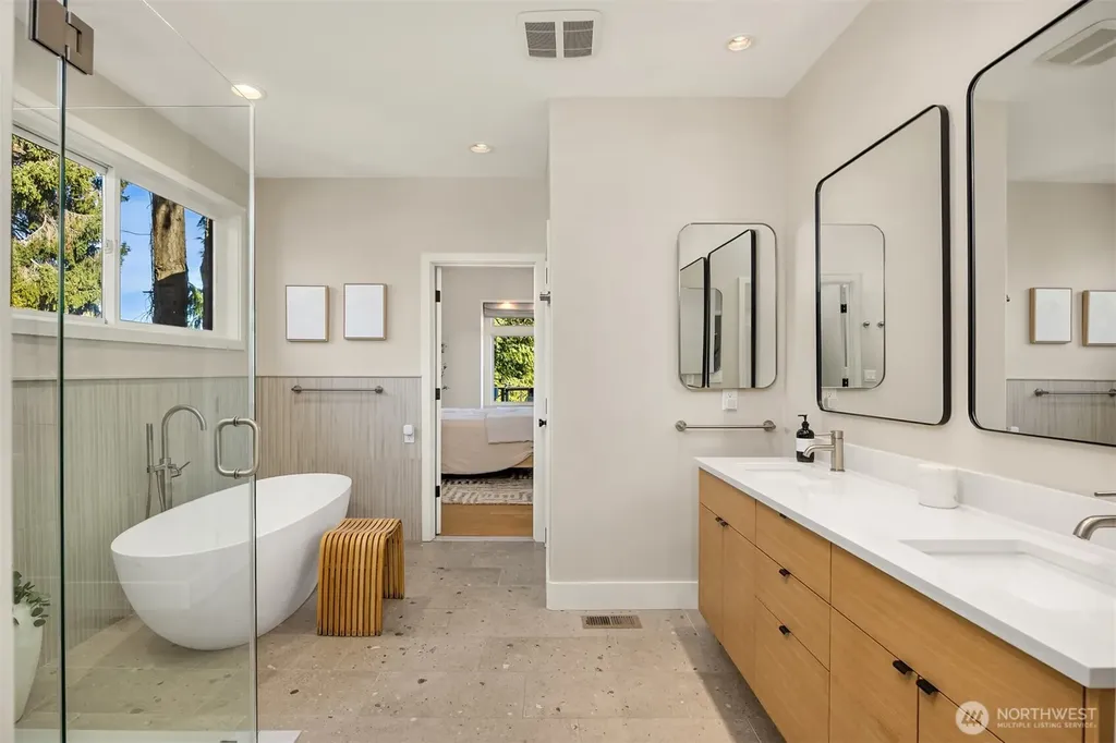 12168 Sunrise Drive NE Bainbridge Island WA 98110