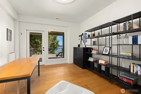 12168 Sunrise Drive NE Bainbridge Island WA 98110