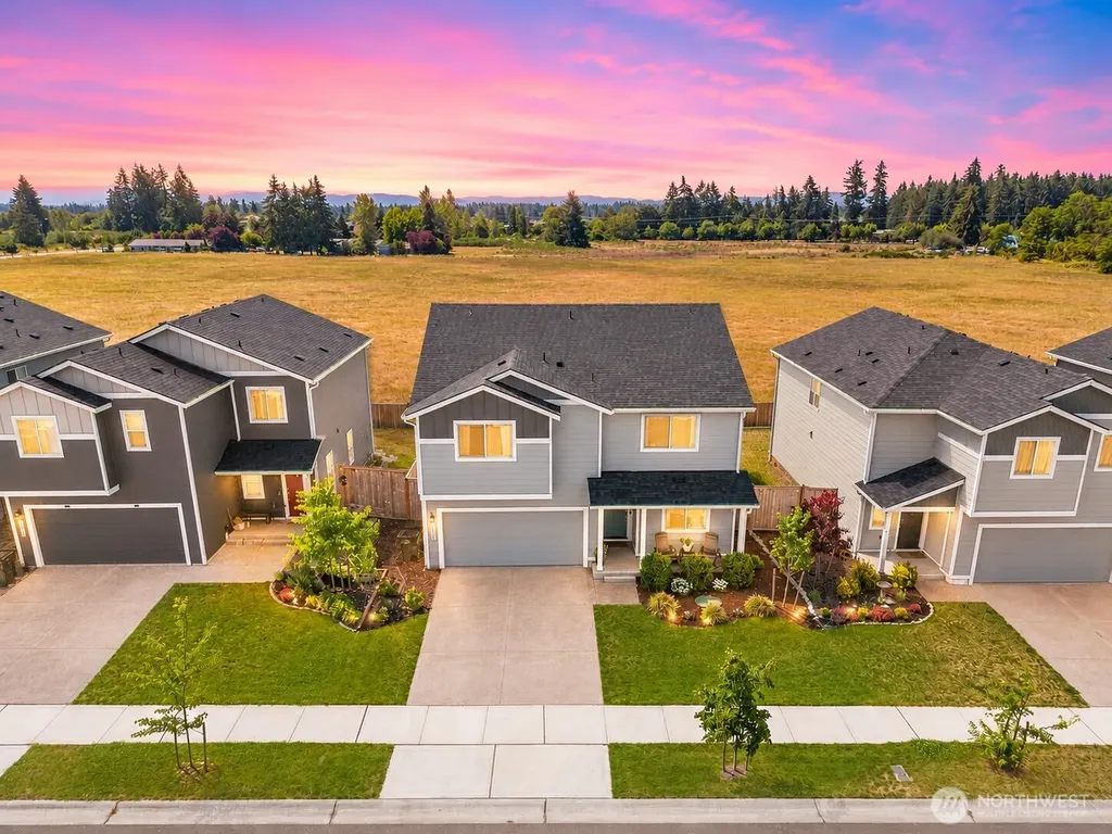 15115 Iverson Loop SE Yelm WA 98597