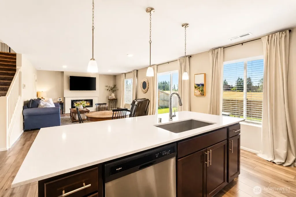 15115 Iverson Loop SE Yelm WA 98597