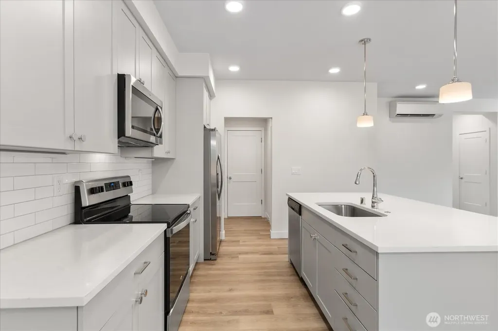 121 171st Place SW Bothell WA 98012