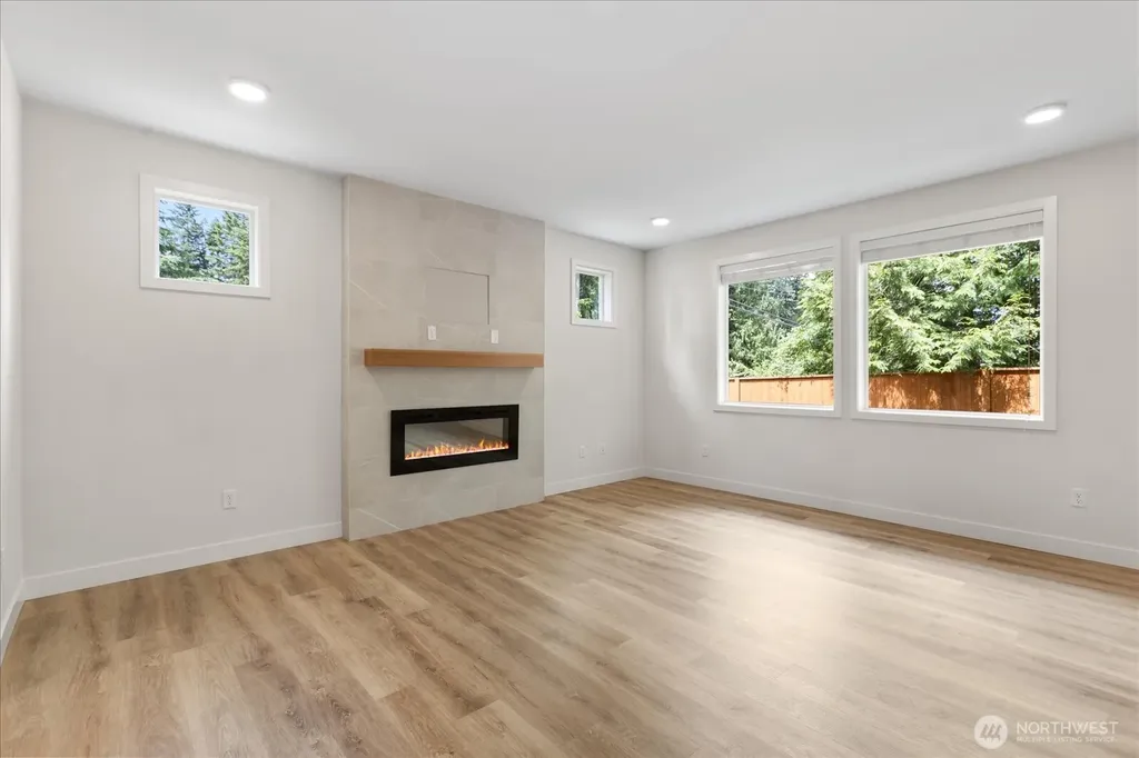 121 171st Place SW Bothell WA 98012