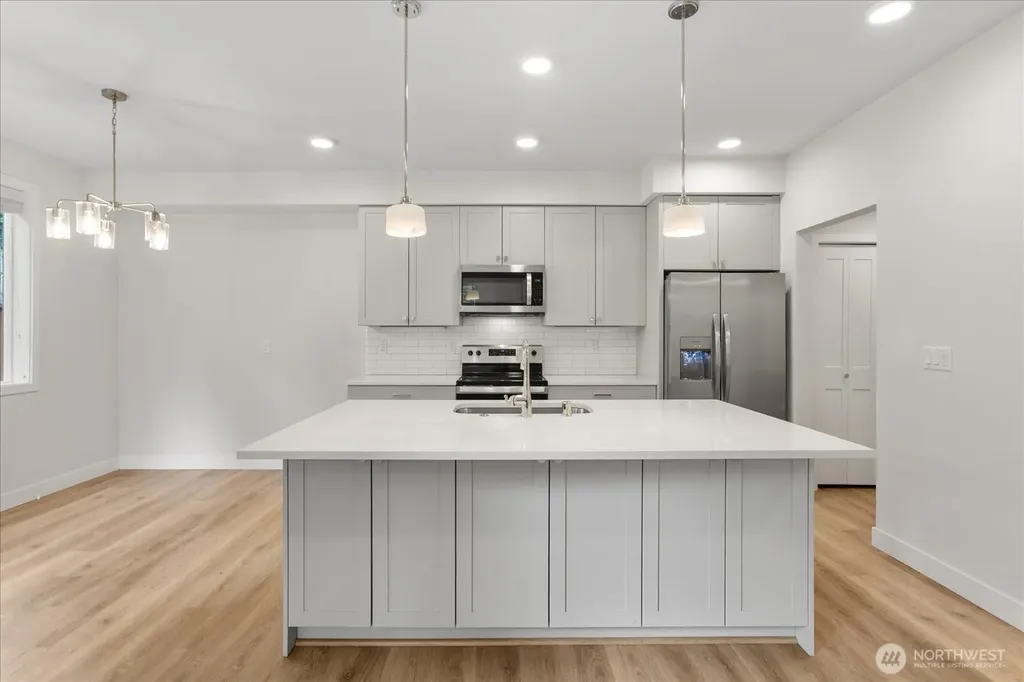 121 171st Place SW Bothell WA 98012