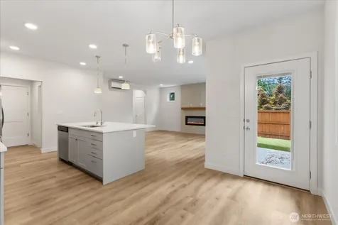 121 171st Place SW Bothell WA 98012