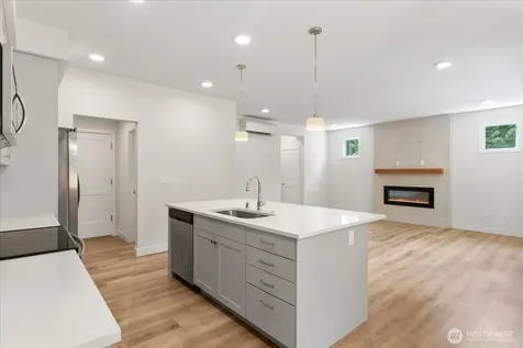 121 171st Place SW Bothell WA 98012