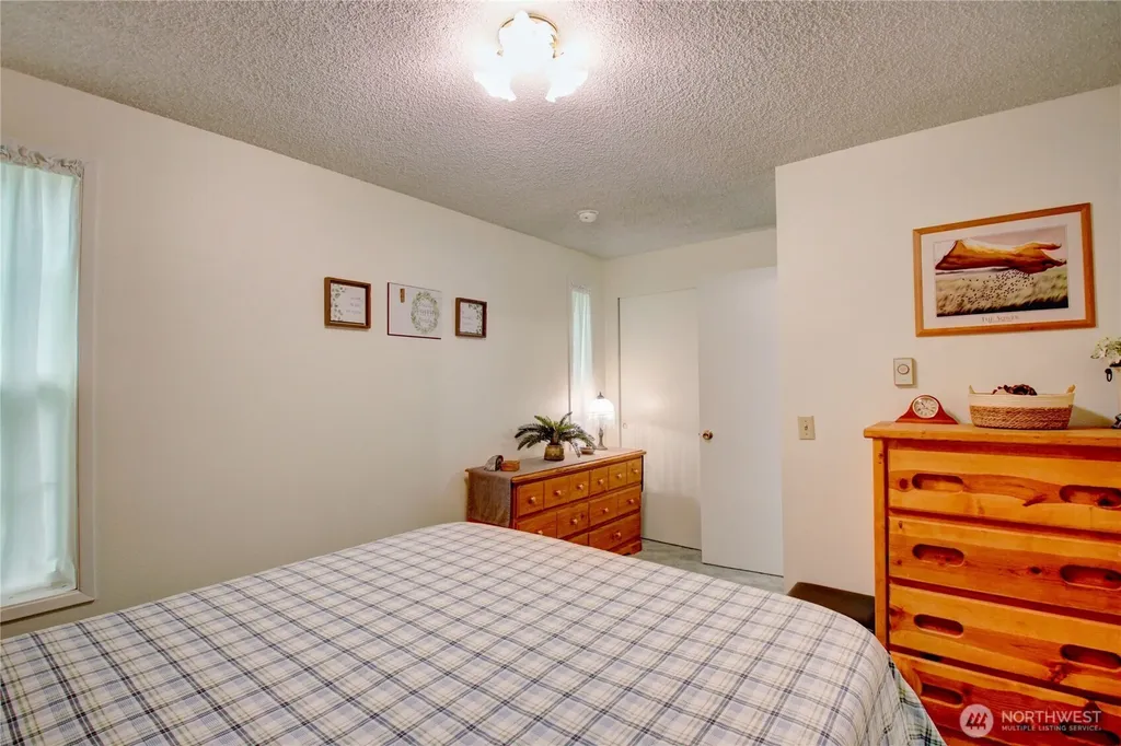 609 John Liner Road Sedro Woolley WA 98284