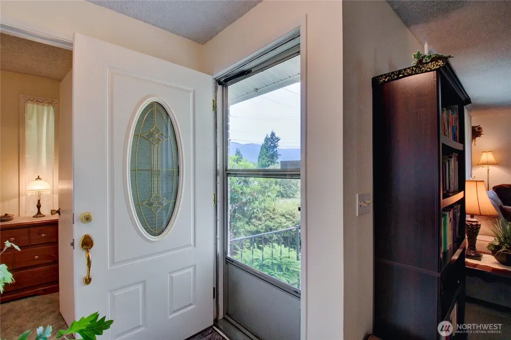 609 John Liner Road Sedro Woolley WA 98284