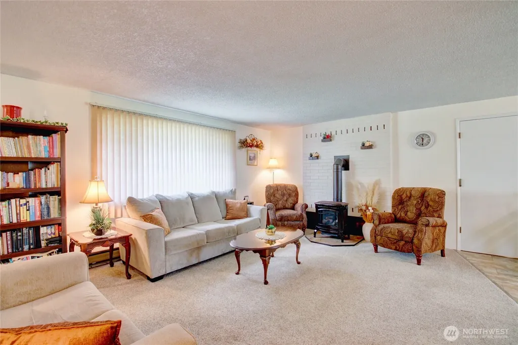 609 John Liner Road Sedro Woolley WA 98284