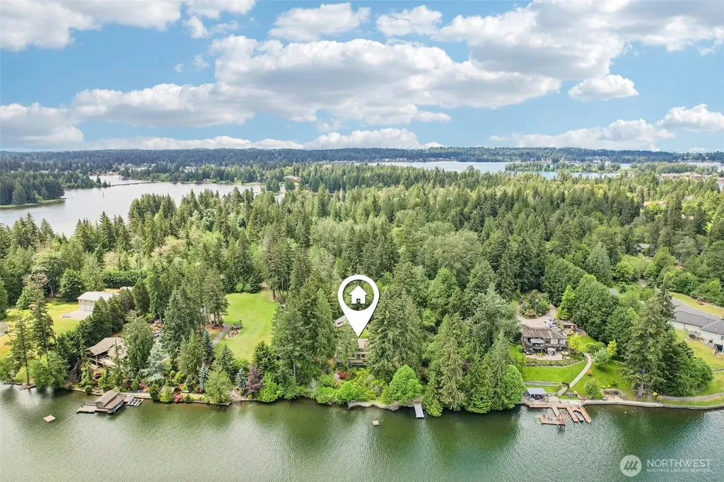 21417 Snag Island Drive E Lake Tapps WA 98391