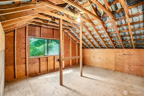 21417 Snag Island Drive E Lake Tapps WA 98391