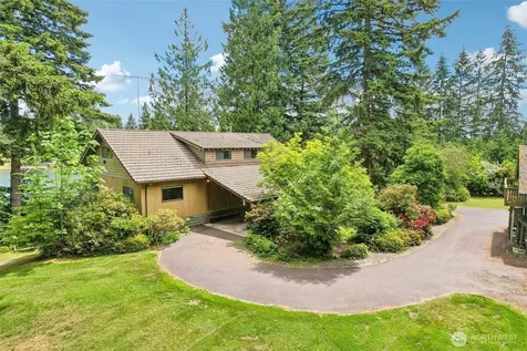 21417 Snag Island Drive E Lake Tapps WA 98391