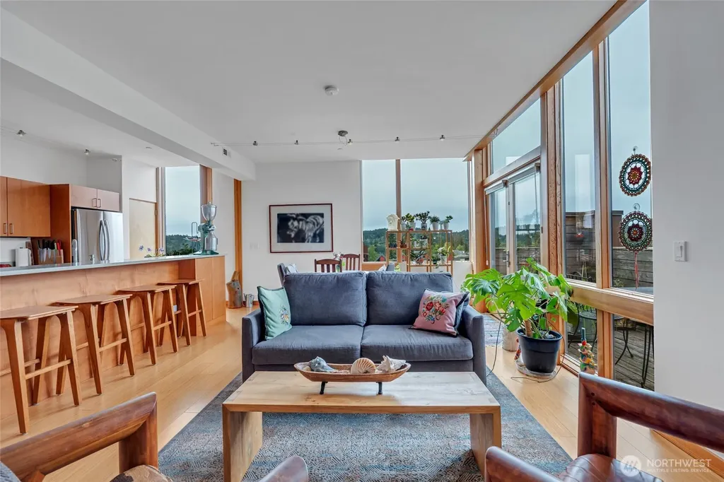465 Ambrose Lane NW Bainbridge Island WA 98110