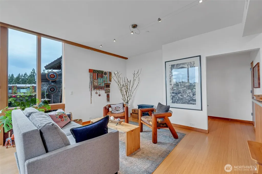 465 Ambrose Lane NW Bainbridge Island WA 98110