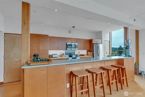 465 Ambrose Lane NW Bainbridge Island WA 98110